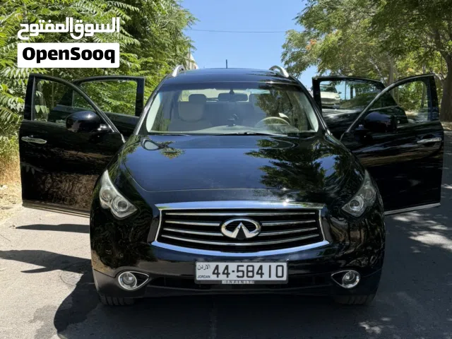 2015 Infiniti QX70 Luxury