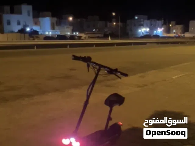سكوتر مستعمل قليل نظيف
