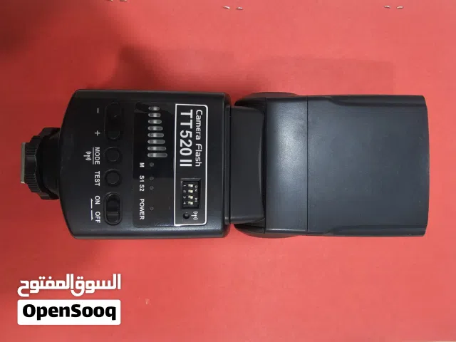 افلاش كامره نوعيه جيده جديد ونضيف نوع TT_520 II