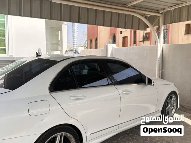 2014 مرسيدس بنز الفئة-C C 300