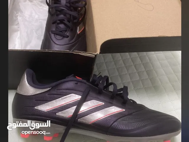 حداه اصلي اديداس
