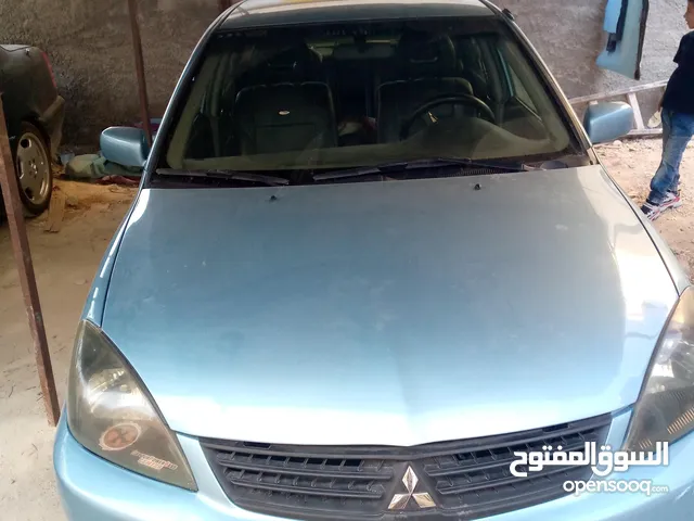 ميتسوبيشي لانسر 2005