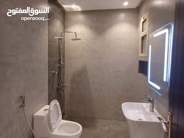 174m2 3 Bedrooms Apartments for Rent in Al Riyadh Al Hamra