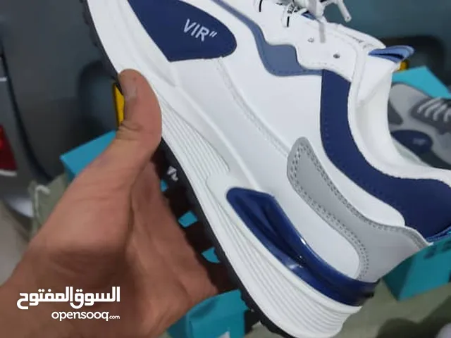 Other Sport Shoes in Algeria