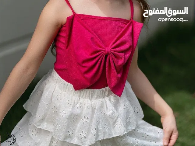طقم بناتي كاجوال أنيق ورقيق تميزي بإطلالة ناعمة لصغيرتك!