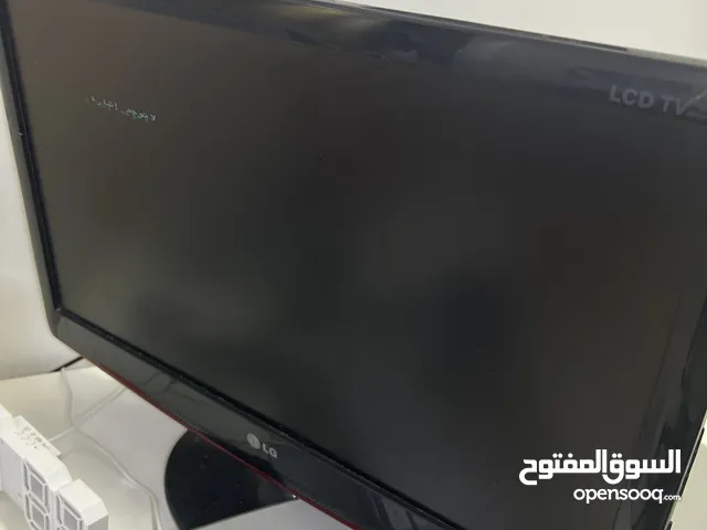 24" LG monitors for sale  in Northern Governorate