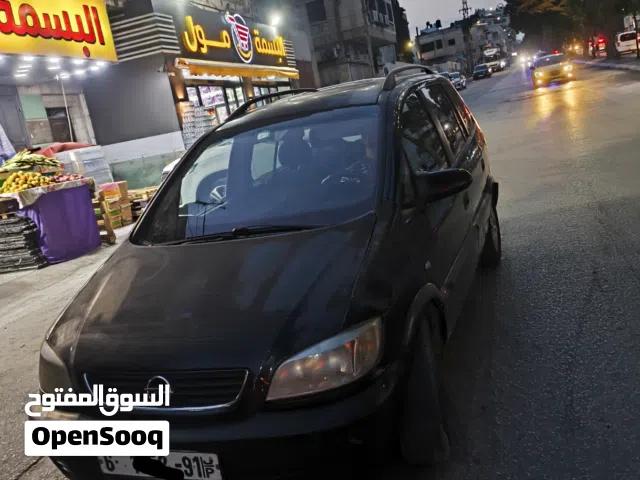 أوبل زافارا 2003