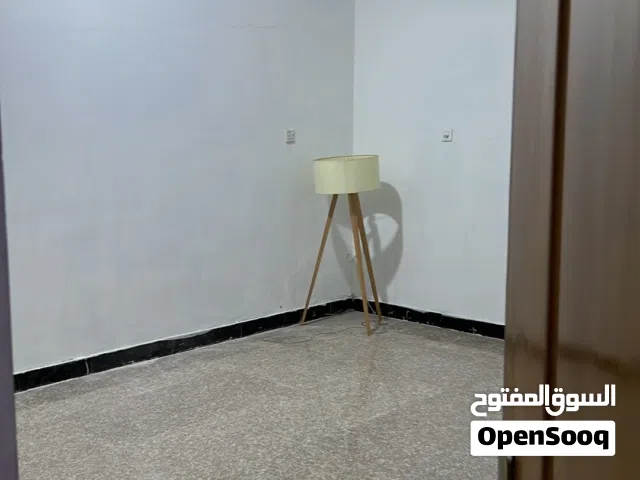 بيت طابق واحد ياسين خريبط قريب المدارس المساحه 200 للبيع