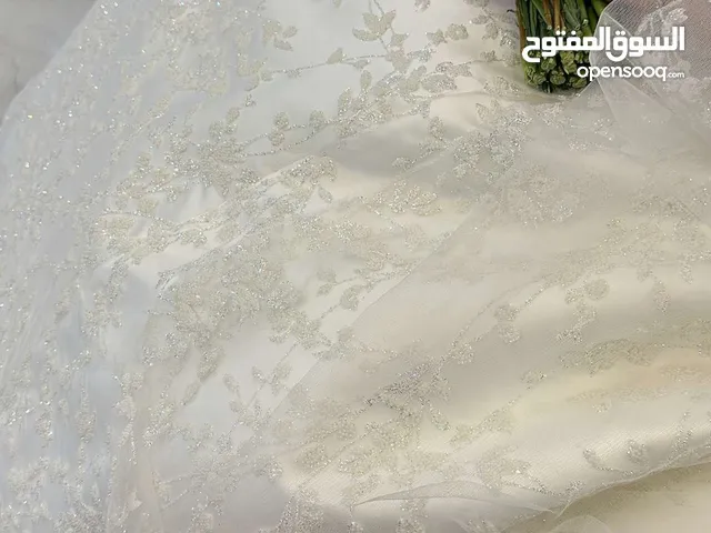 Weddings and Engagements Dresses in Al Riyadh