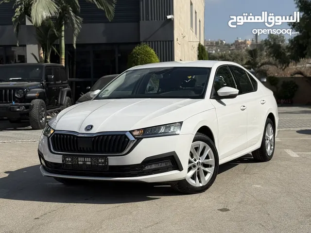 سكودا اوكتافيا ترخيص 2022 محرك 2000 ديزل حصان 150