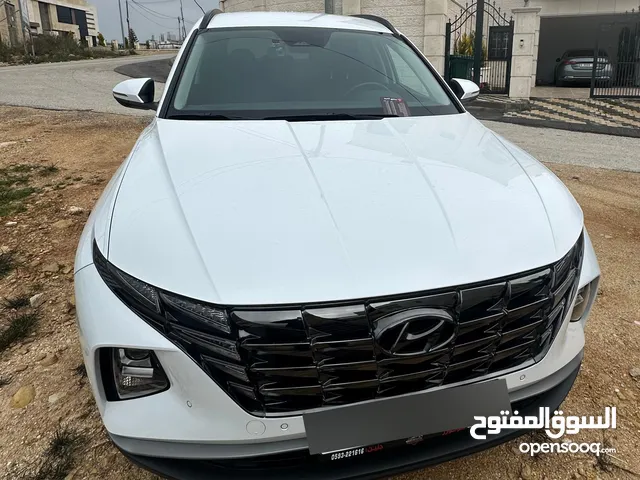 هونداي توسان هايبرد ترخيص 2022 ماشية فقط 24 الف ولا غرام بوية وبحالة ممتازة جدا