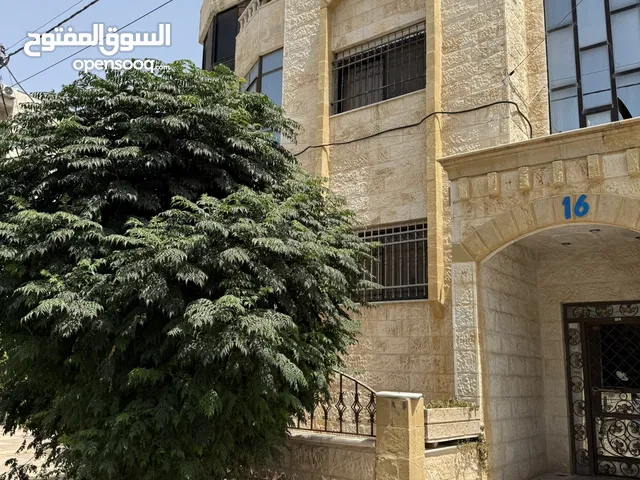 177 m2 3 Bedrooms Apartments for Sale in Amman Daheit Al Yasmeen