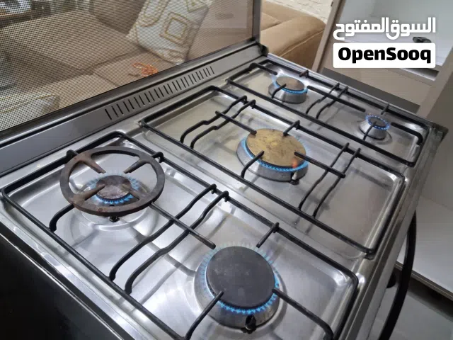 غاز 5 عيون مع فرن شغال كامل