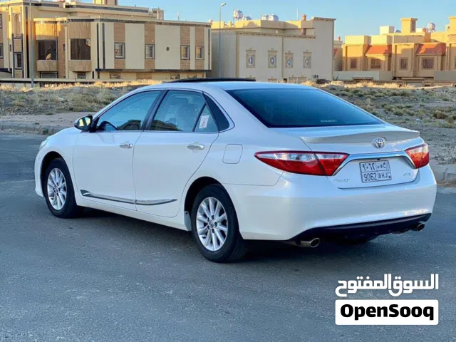 2016 Toyota Camry Core
