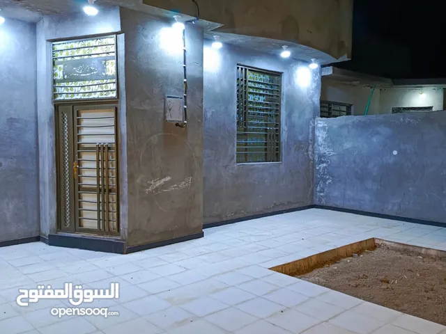 160 m2 2 Bedrooms Townhouse for Sale in Basra Abu Al-Khaseeb