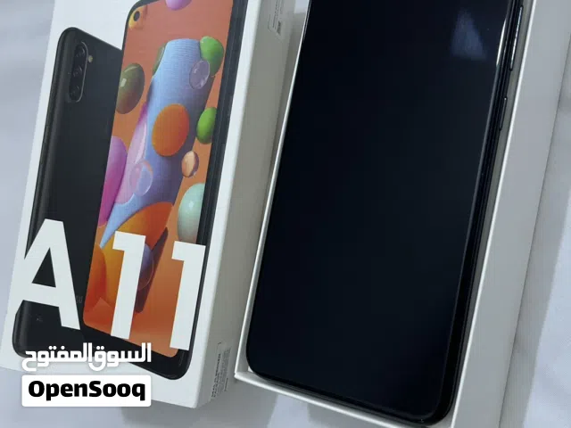 موبايل سامسونج A11   مع كفر ولاصقة شاشة هدية لونه اسود - شريحتين - مدخل رام بصمة خلف الجهاز