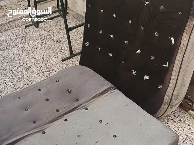 طقم صوفايات شغال الماكينات فيه