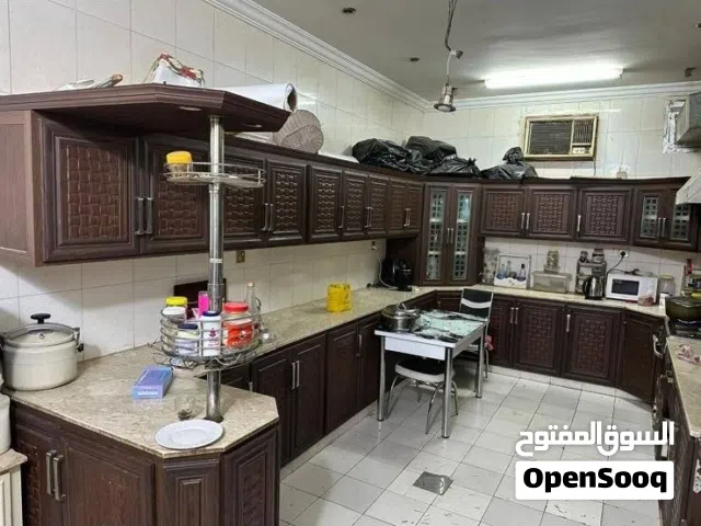 نشتري جميع المعادن مطابخ ألمنيوم حديد نحاس أبواب درايش مكيفات سنترال مركزي السكراب كل مالديك نشتري