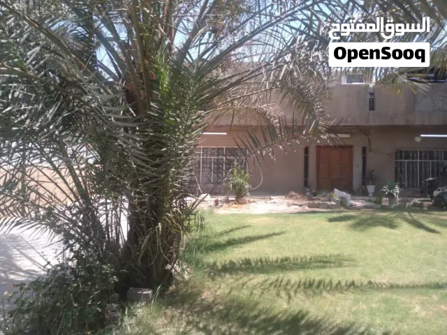 350 m2 4 Bedrooms Townhouse for Sale in Baghdad Dora