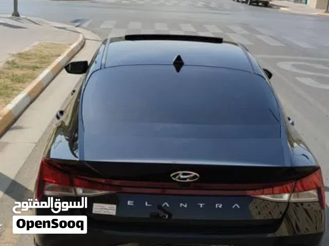 Used Hyundai Elantra in Baghdad