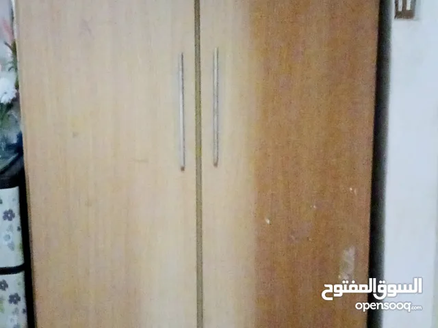 2 door cupboard