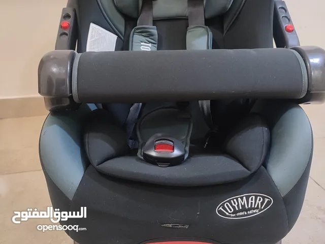 مقعد سيارة للاطفال (car seat)
