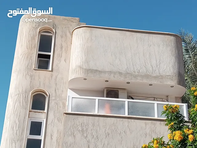 200 m2 More than 6 bedrooms Townhouse for Sale in Misrata Al-Ramla