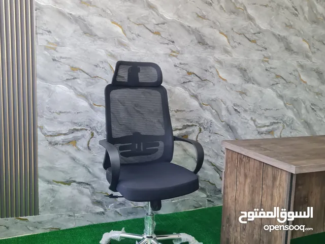 كرسي مدير شبكي طبي مميز مع مسند رأس متحرك يتحمل اوزان مناسب للشركات و المكاتب الفخمه