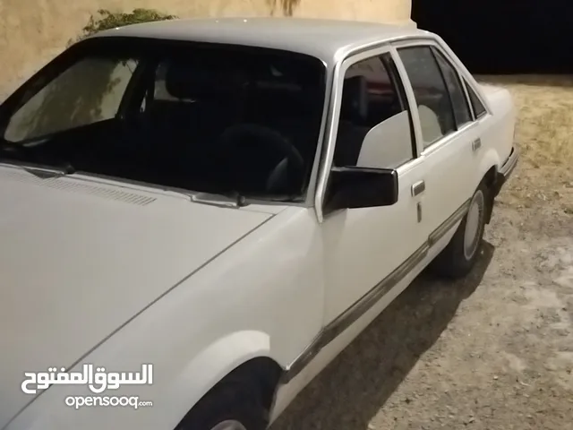 اوبل اكورد موديل 1983