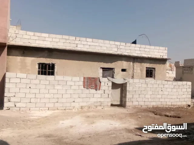 110 m2 3 Bedrooms Townhouse for Sale in Rif Dimashq Adra