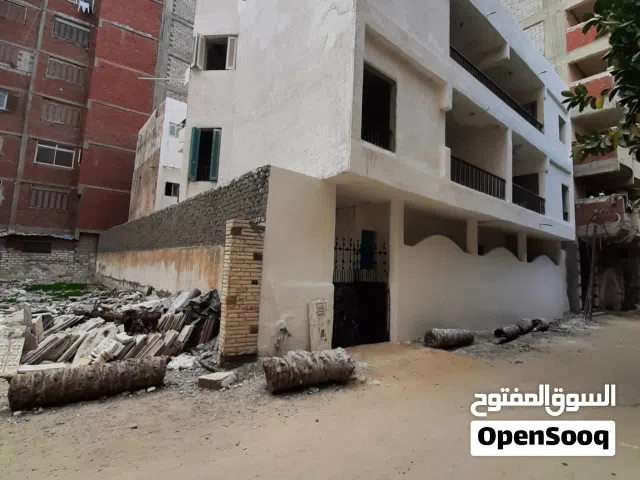 عماره للايجار السنوي بالعجمي الهانوفيل الجمعيه مساحات كبيره موقع ممتاز