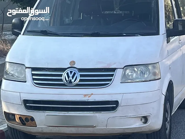 Used Volkswagen Caravelle in Qalqilya