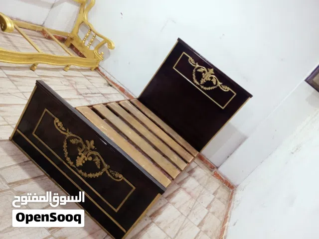 سرير خشب زان
