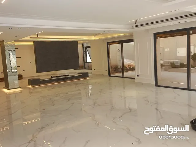 355m2 4 Bedrooms Apartments for Sale in Amman Dabouq