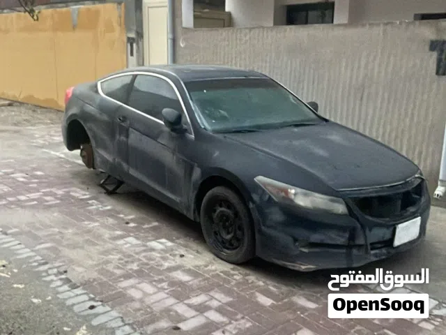 للبيع هوندا اكورد سكراب