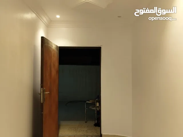 400 m2 3 Bedrooms Apartments for Rent in Al Riyadh Tuwaiq