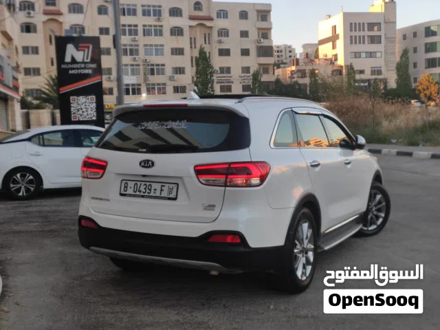 كيا سورينتو 7مقاعد اصلي دفع رباعي فحص نخب وعداد أصلي 95الف كم فقططط فل الفل اضافات