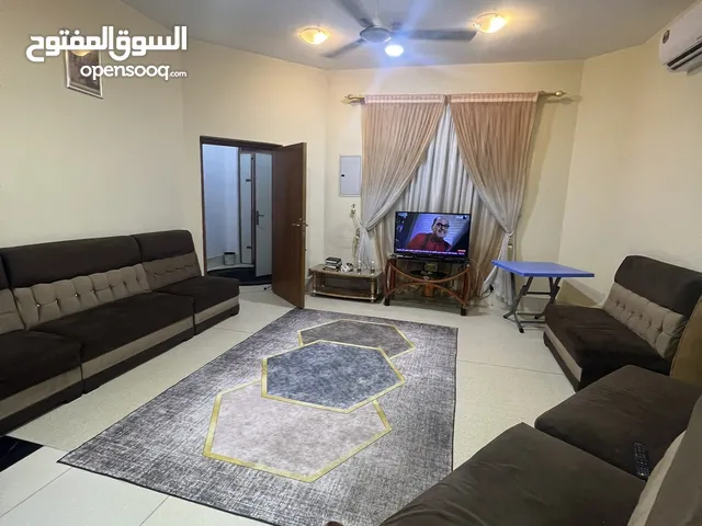 250 m2 5 Bedrooms Townhouse for Sale in Basra Dur Al-Naft
