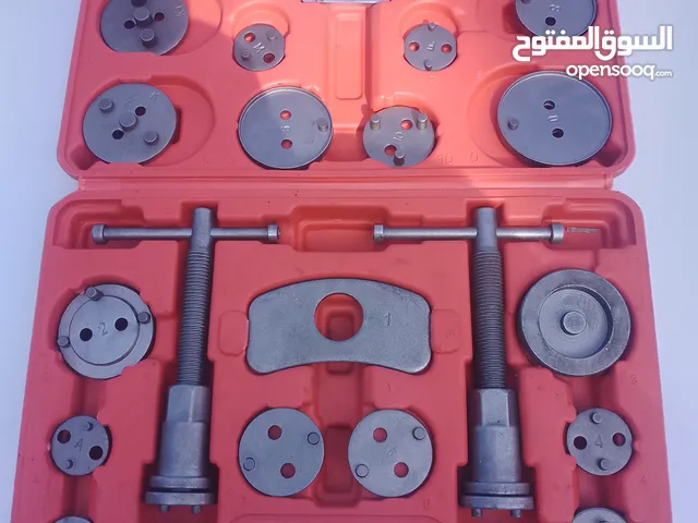 يوجد لدينا خدمة بيع وتركيب جميع انواع البريكات