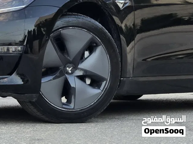 طاسات تيسلا بحالة الوكاله