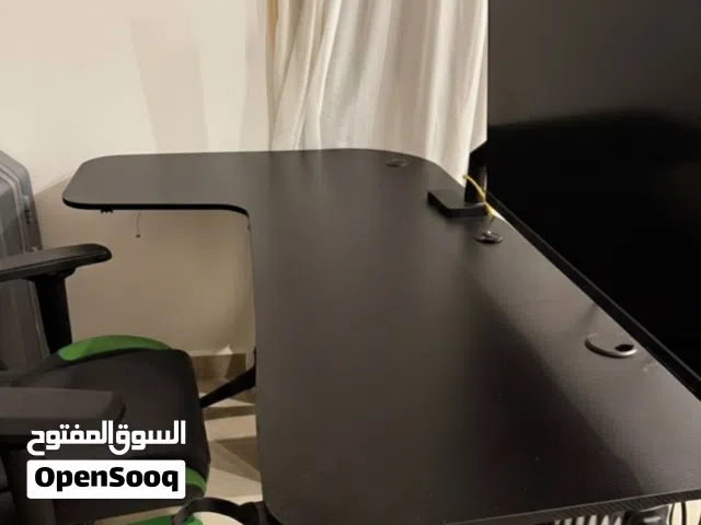 طاولة + كرسي ممتازز بيعة سريعة واتساب فقط