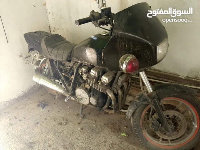 دراجة هوندا CBX 750