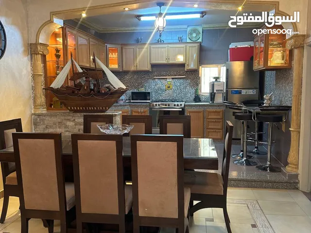 شقة فارغة للبيع تصلح للاستثمار