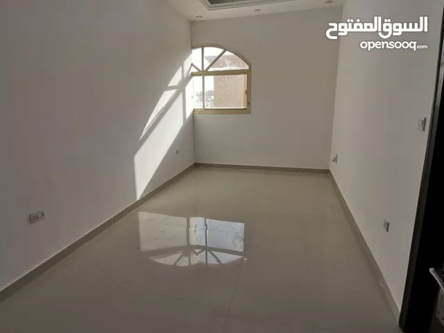 190 m2 2 Bedrooms Apartments for Rent in Abu Dhabi Khalifa City