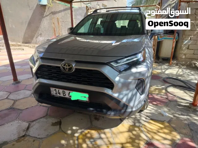 2025 تويوتا راف فور LE
