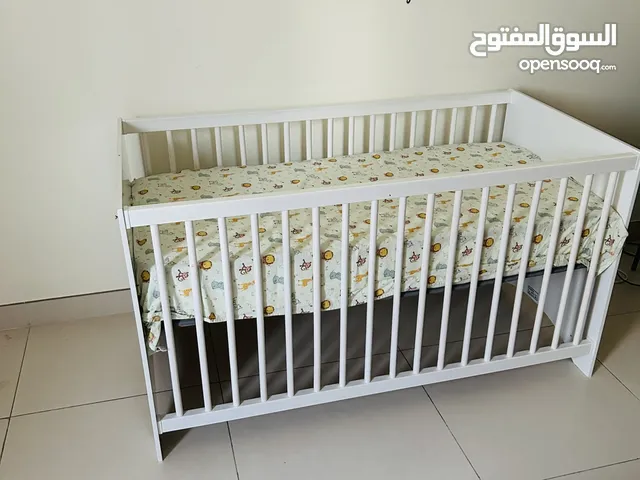 Cot and car seat