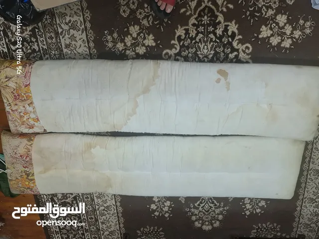 مخدة قطن مستعمل
