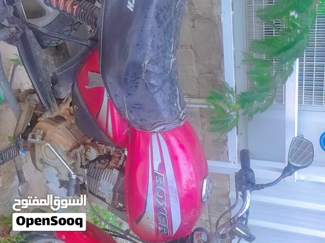 2015 باجاج بوكسر