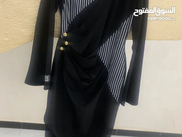 فستان حلو باللبس من مصممه شاريته150جديد إبي فيه 25