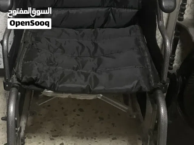 كرسي متحرك طبي